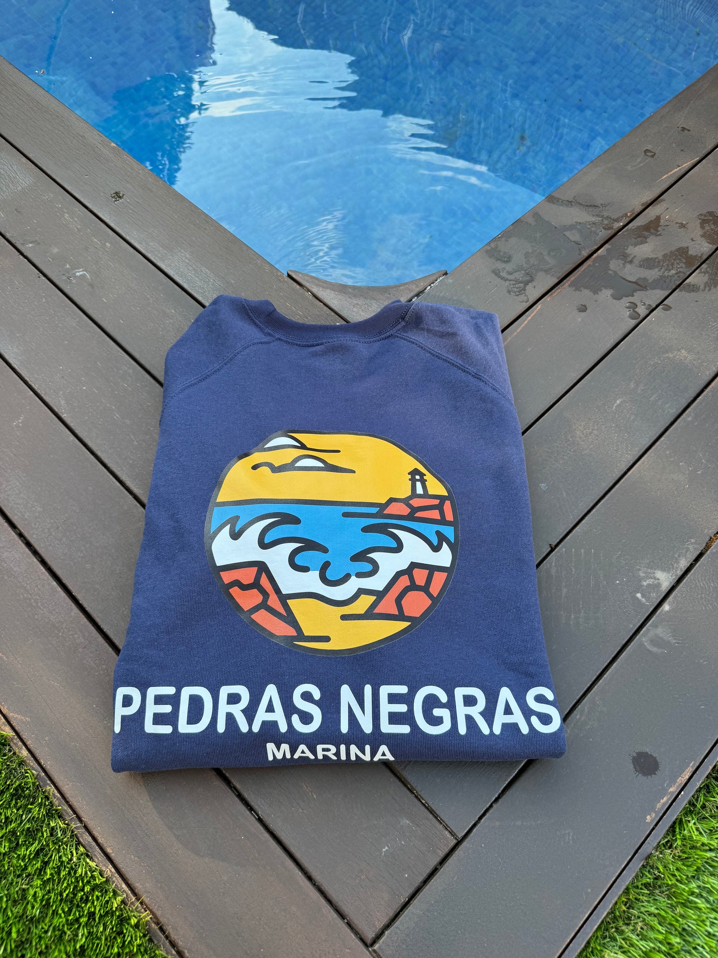 Sudadera Pedras Negras